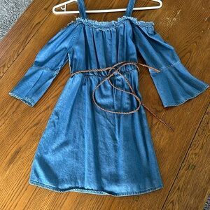 Justice officials the shoulder dress